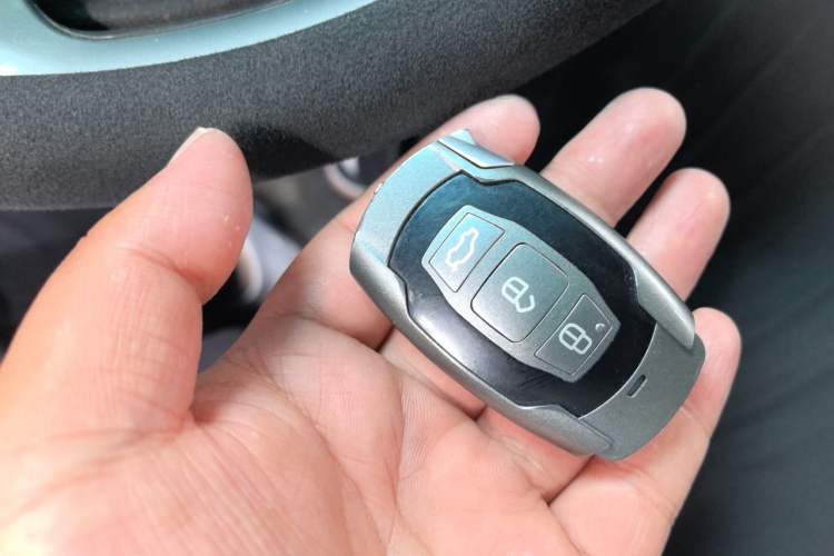 Used BYD Surui 2014 1.5L Manual Comfort Model Vehicle Key