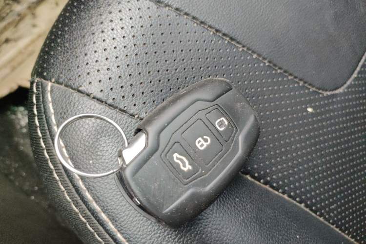 Used BYD Surui 2014 1.5L Manual Luxury Model Vehicle Key