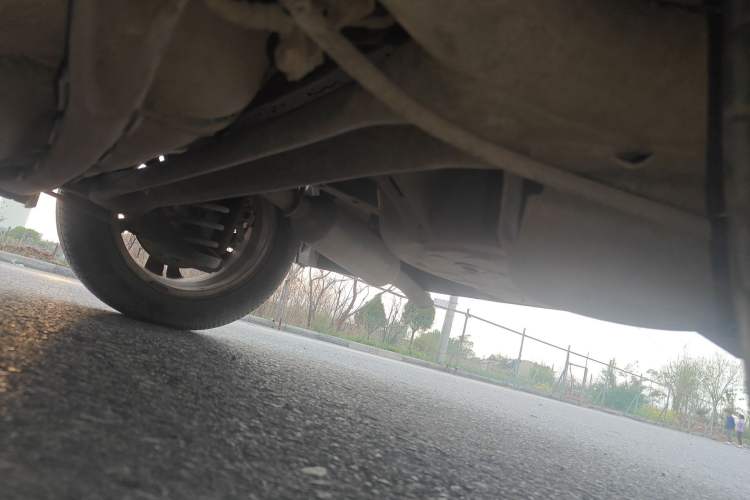 Used BYD Surui 2014 1.5L Manual Luxury Model Chassis Rear Left