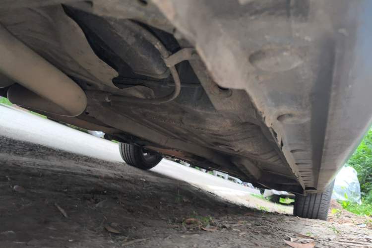 Used BYD Surui 2014 1.5L Manual Comfort Model Chassis Rear Right