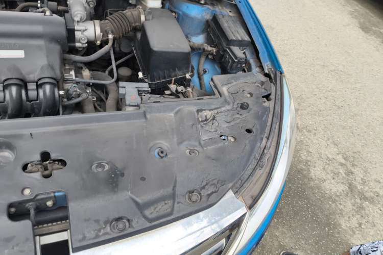 Used BYD Surui 2014 1.5L Manual Comfort Model Engine Bay Left