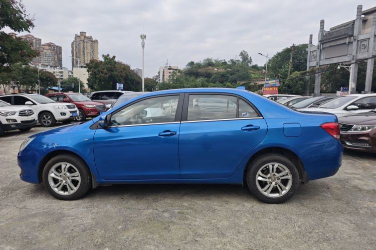 Used BYD Surui 2014 1.5L Manual Comfort Model Exterior 5