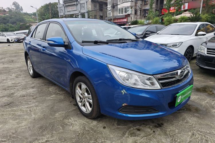 Used BYD Surui 2014 1.5L Manual Comfort Model Front Right 45 Deg
