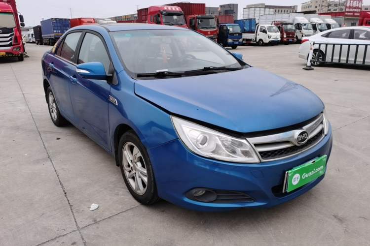 Used BYD Surui 2014 1.5TID Automatic Luxury Model Front Right 45 Deg