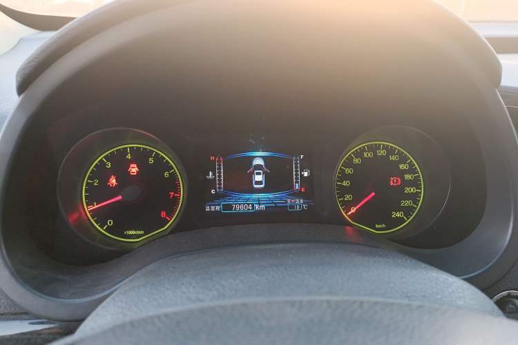 Used BYD Surui 2014 1.5TI Manual Luxury Model Instrument Cluster