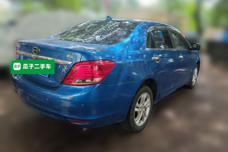 Used BYD Surui 2014 1.5TID Automatic Luxury Model Rear Right 45 Deg