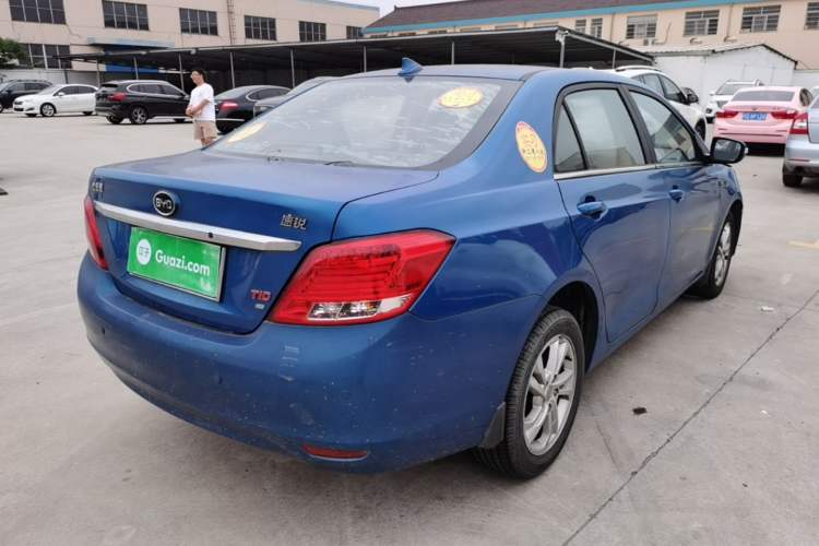 Used BYD Surui 2014 1.5TID Automatic Luxury Model Rear Right 45 Deg