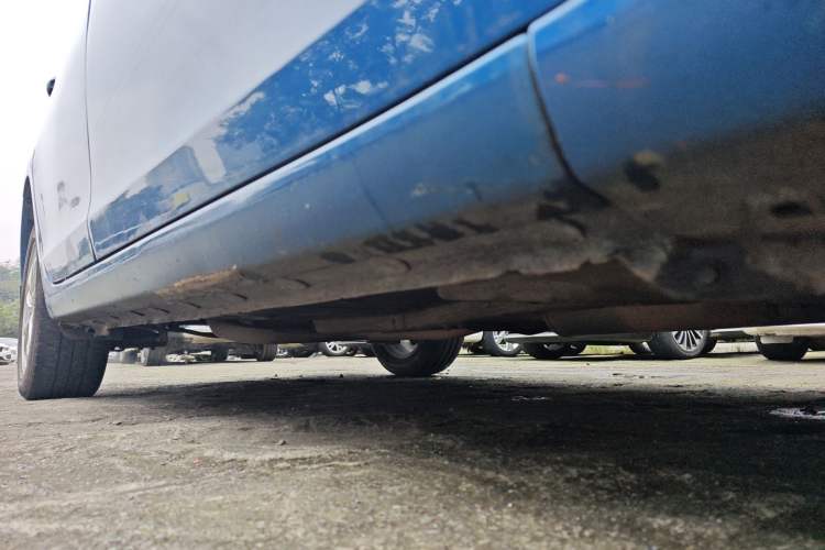Used BYD Surui 2014 1.5L Manual Comfort Model Right Side Sill