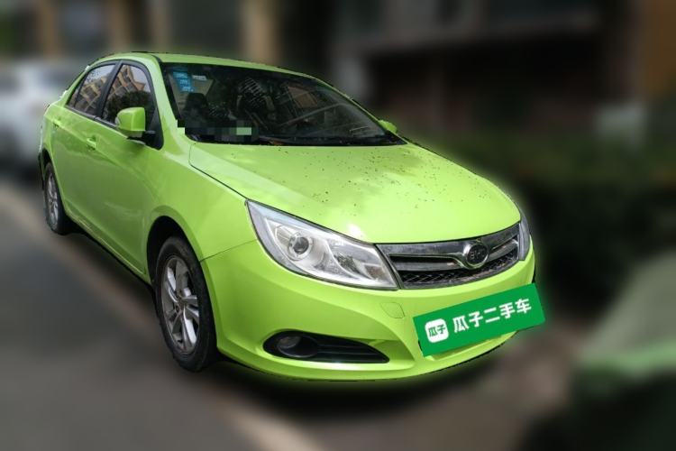 Used BYD Surui 2014 1.5L Manual Comfort Model Front Right 45 Deg