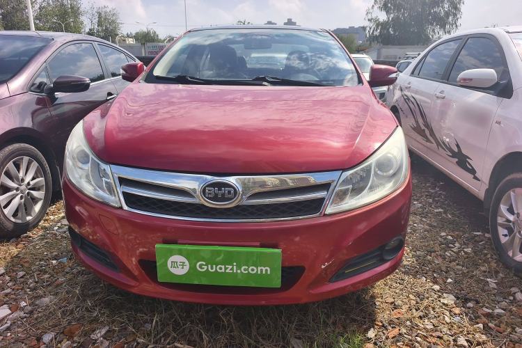 Used BYD Surui 2014 1.5L Manual Luxury Model Exterior 2