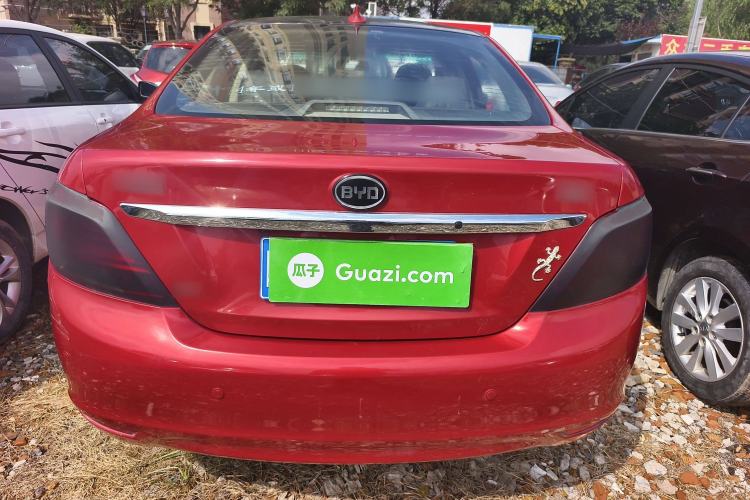 Used BYD Surui 2014 1.5L Manual Luxury Model Exterior 5