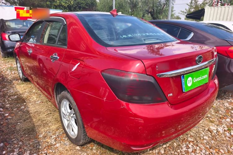 Used BYD Surui 2014 1.5L Manual Luxury Model Exterior 6