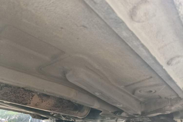 Used BYD Surui 2014 1.5L Manual Comfort Model Chassis Front Right
