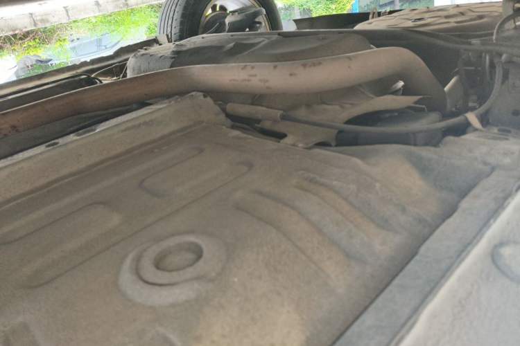 Used BYD Surui 2014 1.5L Manual Comfort Model Chassis Rear Right