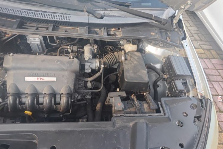 Used BYD Surui 2014 1.5L Manual Luxury Model Engine Bay Left