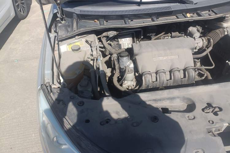 Used BYD Surui 2014 1.5L Manual Luxury Model Engine Bay Right