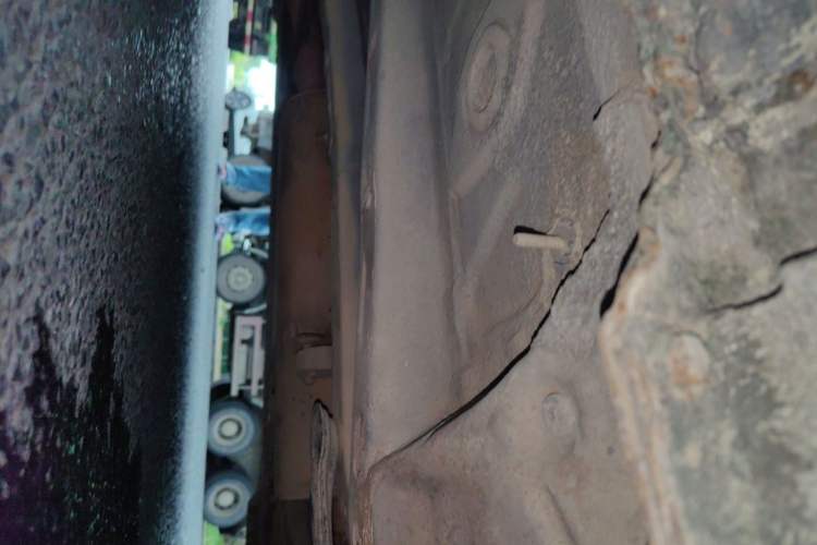 Used BYD Surui 2014 1.5L Automatic Luxury Model Chassis Front Right