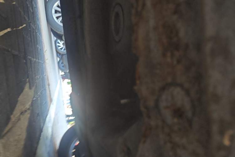 Used BYD Surui 2014 1.5TI Manual Luxury Edition Chassis Front Right