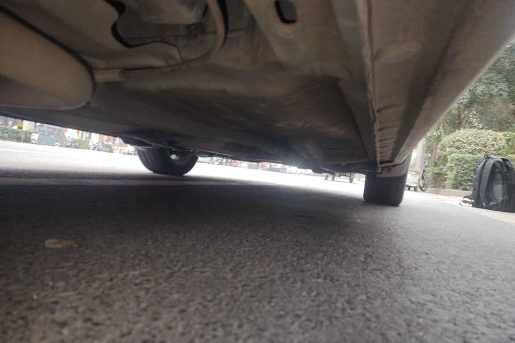 Used BYD Surui 2014 1.5L Manual Luxury Model Chassis Rear Right