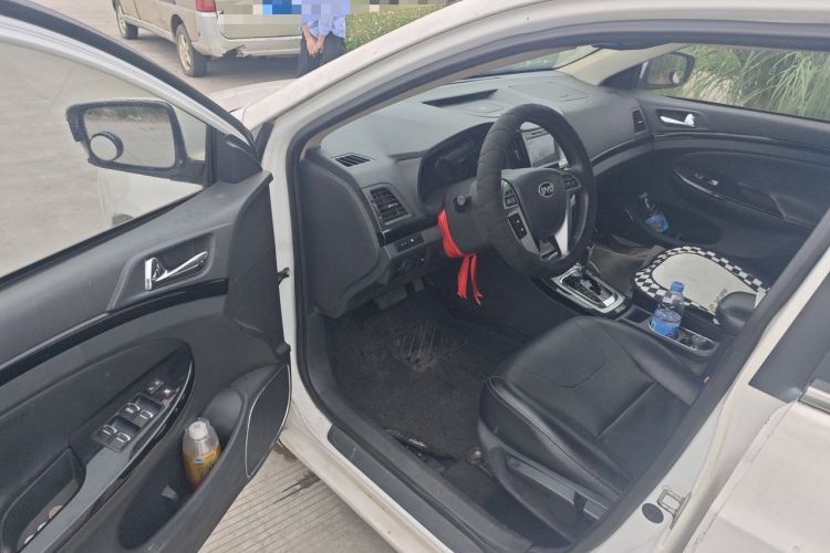 Used BYD Surui 2014 1.5TID Automatic Luxury Model Driver Seat