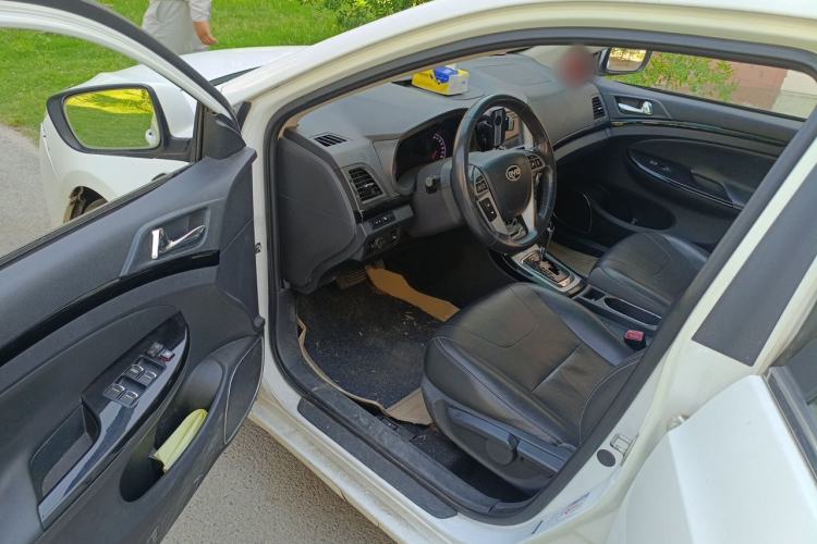 Used BYD Surui 2014 1.5TID Automatic Luxury Model Driver Seat