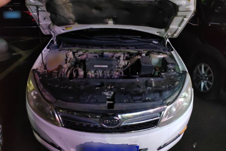 Used BYD Surui 2014 1.5L Automatic Comfort Version Engine Bay