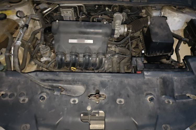 Used BYD Surui 2014 1.5L Manual Luxury Model Engine Bay