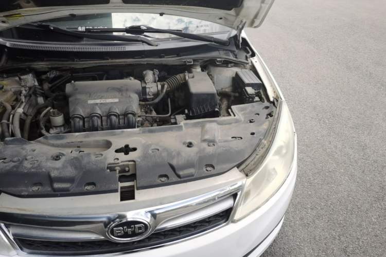 Used BYD Surui 2014 1.5L Manual Luxury Model Engine Bay Left