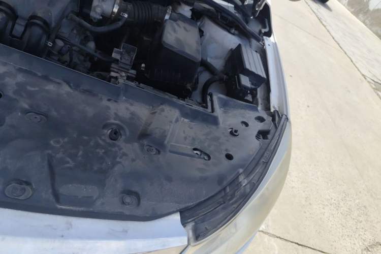 Used BYD Surui 2014 1.5L Manual Luxury Model Engine Bay Left