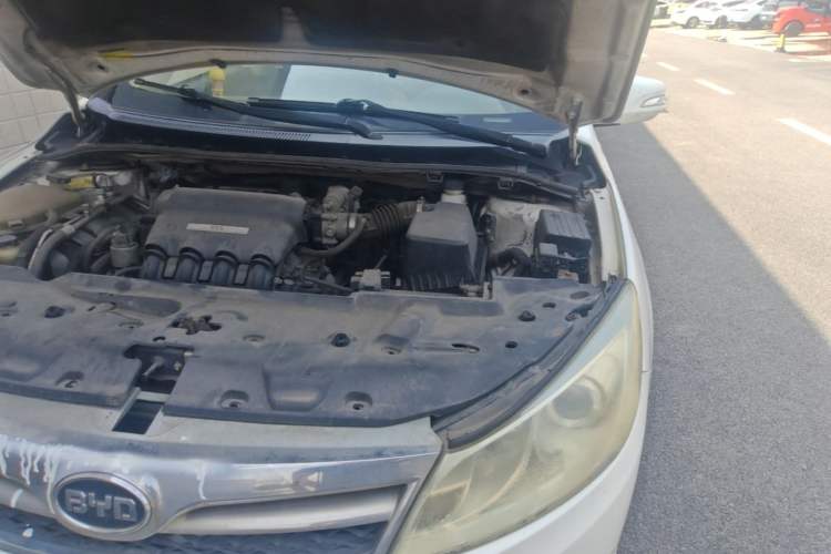 Used BYD Surui 2014 1.5L Manual Luxury Model Engine Bay Left