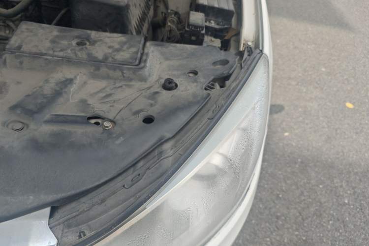 Used BYD Surui 2014 1.5L Automatic Luxury Model Engine Bay Left