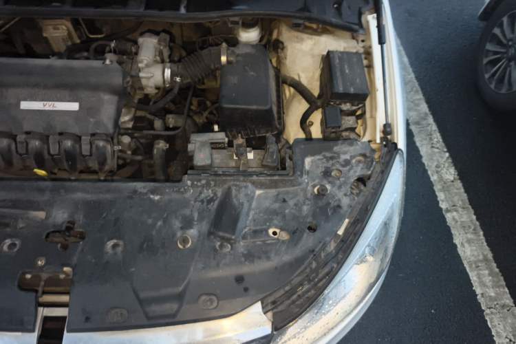 Used BYD Surui 2014 1.5L Manual Luxury Model Engine Bay Left