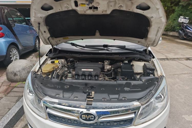 Used BYD Surui 2014 1.5L Manual Luxury Model Engine Bay