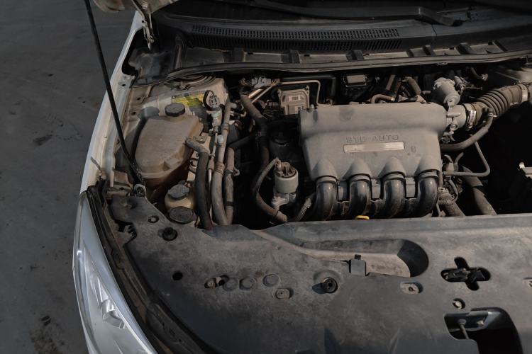 Used BYD Surui 2014 1.5L Manual Luxury Model Engine Bay Right