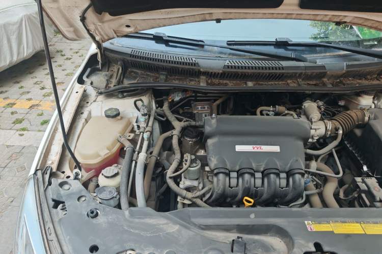 Used BYD Surui 2014 1.5L Manual Luxury Model Engine Bay Right