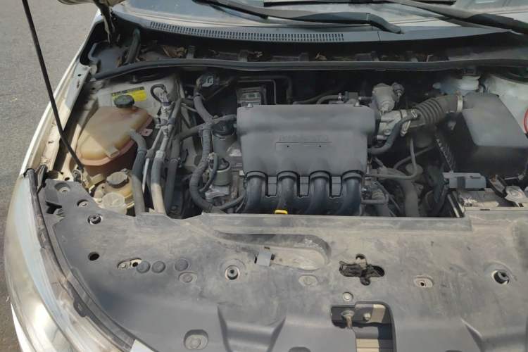 Used BYD Surui 2014 1.5L Manual Luxury Model Engine Bay Right