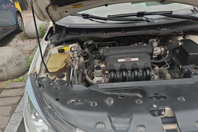 Used BYD Surui 2014 1.5L Manual Luxury Model Engine Bay Right