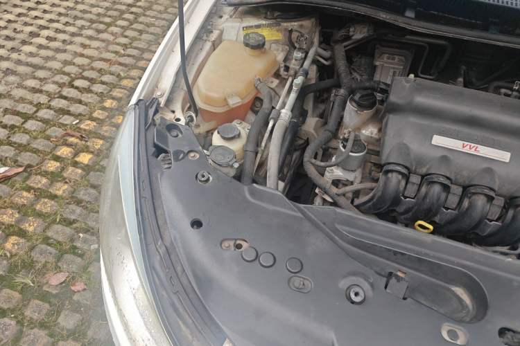 Used BYD Surui 2014 1.5L Manual Luxury Model Engine Bay Right