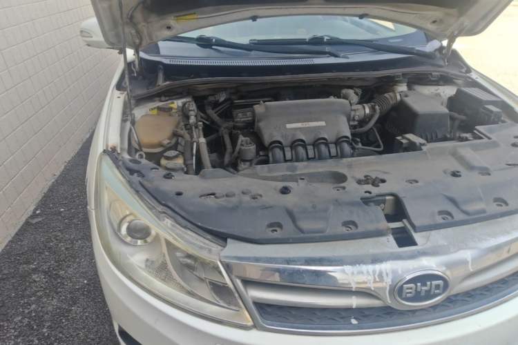 Used BYD Surui 2014 1.5L Manual Luxury Model Engine Bay Right