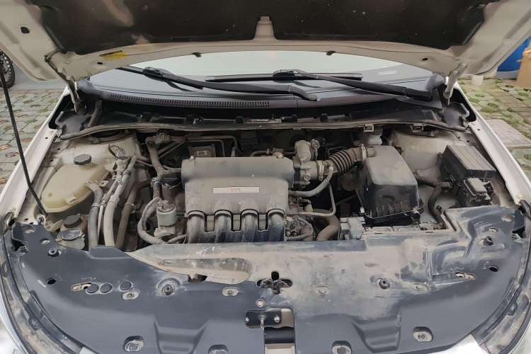 Used BYD Surui 2014 1.5L Manual Luxury Model Engine Bay