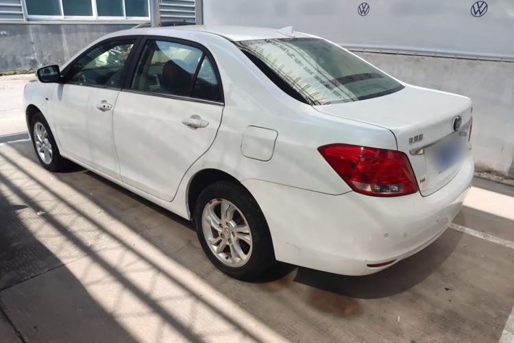 Used BYD Surui 2014 1.5L Manual Luxury Model Exterior 5