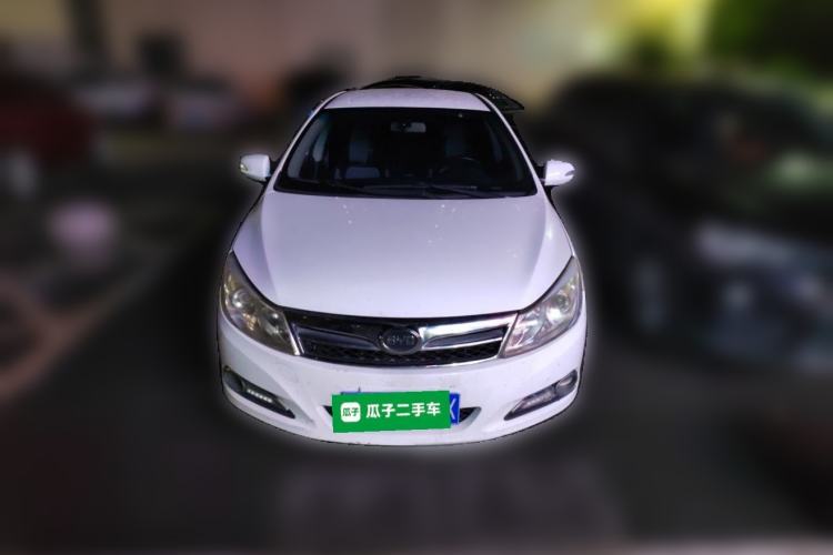 Used BYD Surui 2014 1.5L Automatic Comfort Version Front