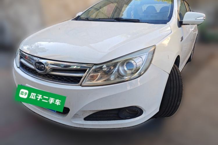 Used BYD Surui 2014 1.5TI Manual Luxury Edition Front