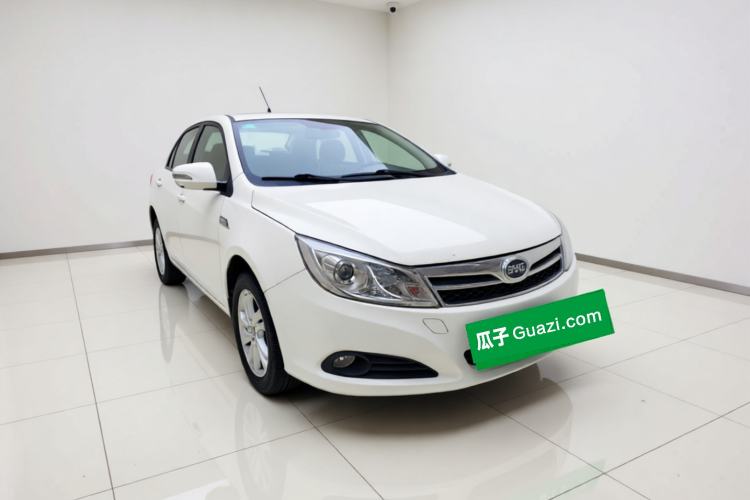 Used BYD Surui 2014 1.5TID Automatic Luxury Model Front Right 45 Deg