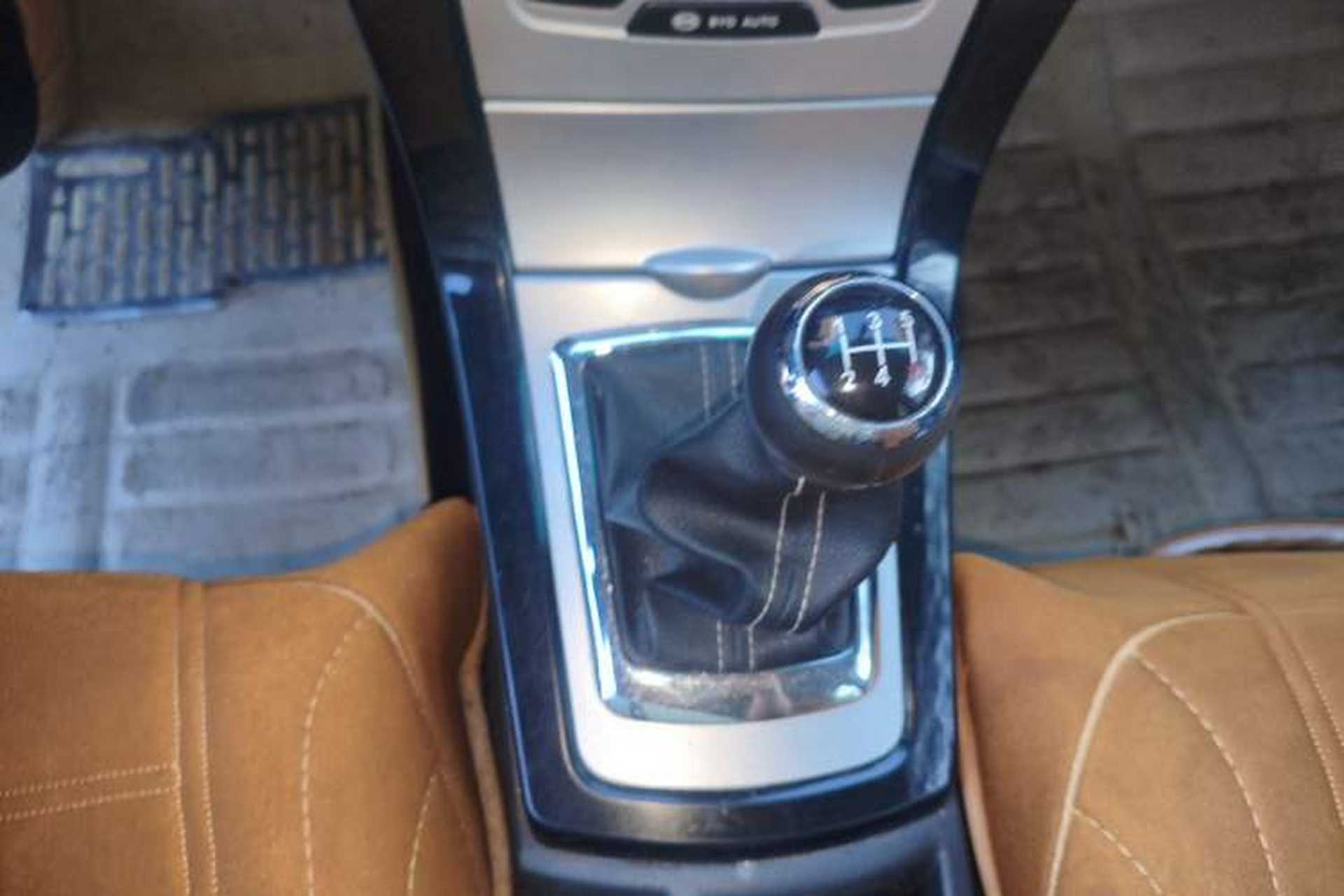 Used BYD Surui 2014 1.5L Manual Comfort Model Gear Lever