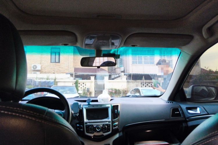 Used BYD Surui 2014 1.5L Manual Luxury Model Headliner