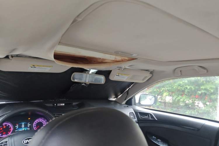 Used BYD Surui 2014 1.5TID Automatic Luxury Model Headliner