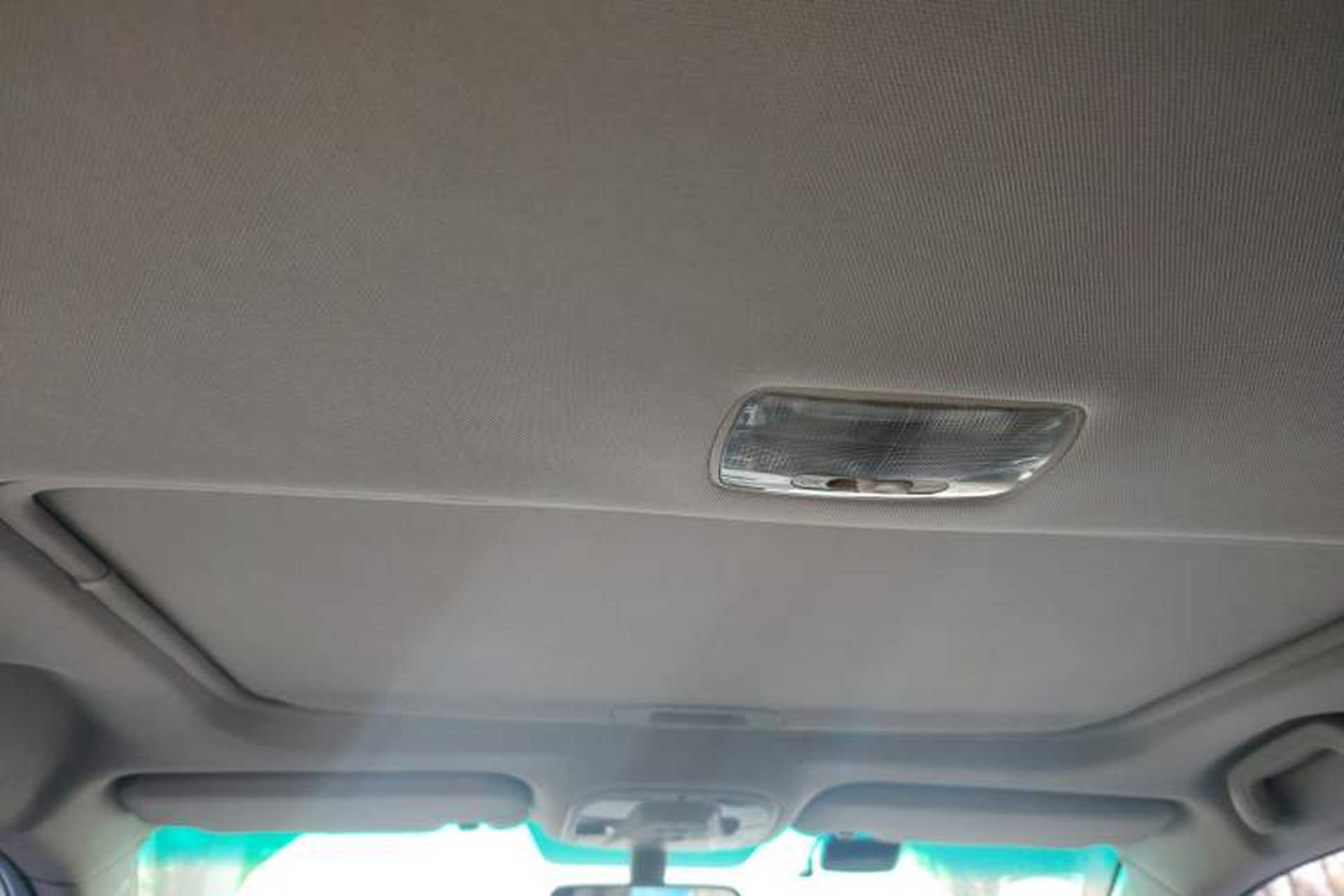 Used BYD Surui 2014 1.5L Automatic Luxury Model Headliner