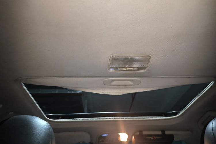 Used BYD Surui 2014 1.5L Manual Luxury Model Headliner