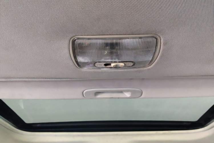 Used BYD Surui 2014 1.5TID Automatic Luxury Model Headliner